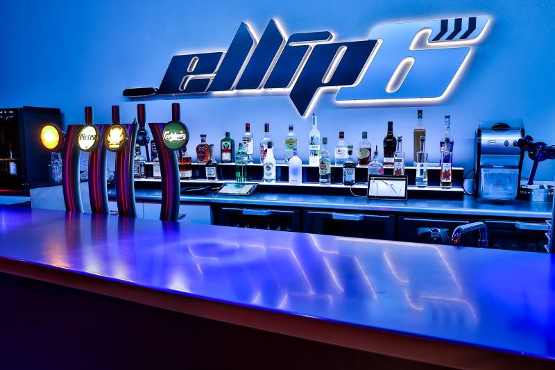 Le restaurant Ellip6, la destination pour votre soirée musicale à Pierrelatte proche d'avignon